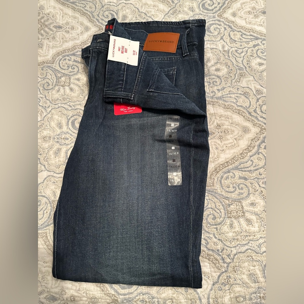 Lucky Brand Women’s Indigo Sweet Midrise Bootcut Jeans